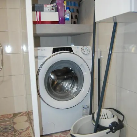 Apartment Paola 22 *